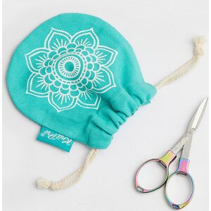 Knit Pro Mindful- sarjan taittuvat sateenkaaren väriset sakset