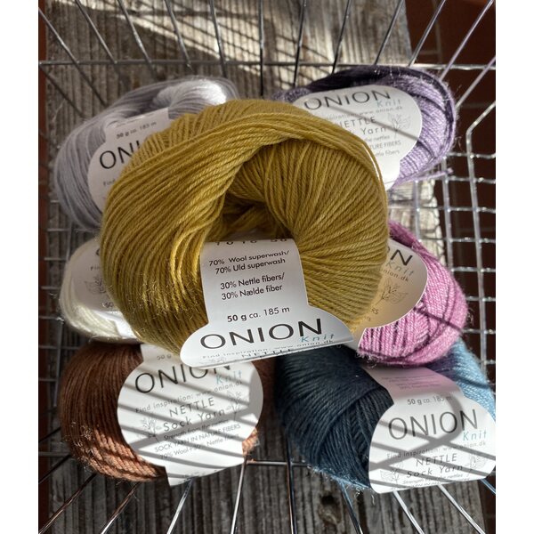 Onion Nettle sock